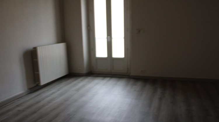 Ma-Cabane - Location Appartement BEZIERS, 50 m²