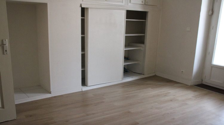 Ma-Cabane - Location Appartement BEZIERS, 50 m²