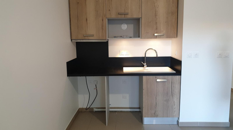 Ma-Cabane - Location Appartement BEZIERS, 24 m²