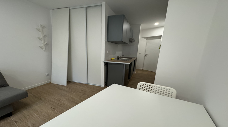 Ma-Cabane - Location Appartement Béziers, 17 m²