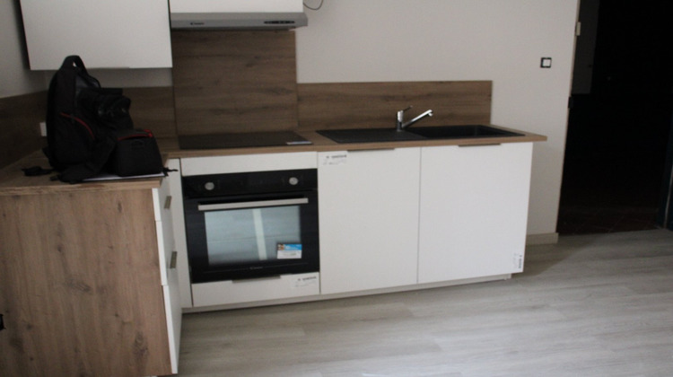 Ma-Cabane - Location Appartement BEZIERS, 67 m²