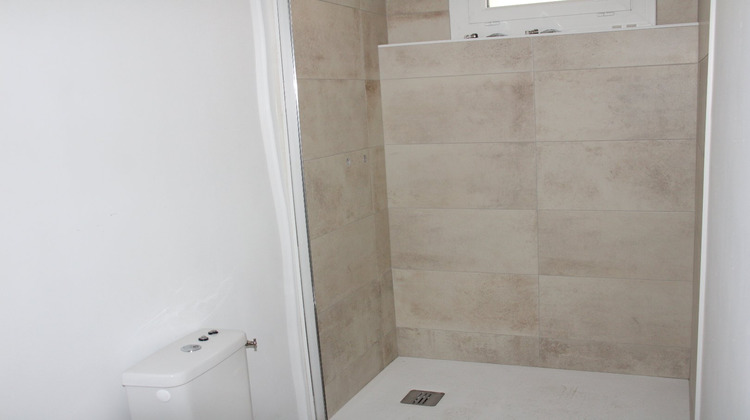 Ma-Cabane - Location Appartement BEZIERS, 67 m²