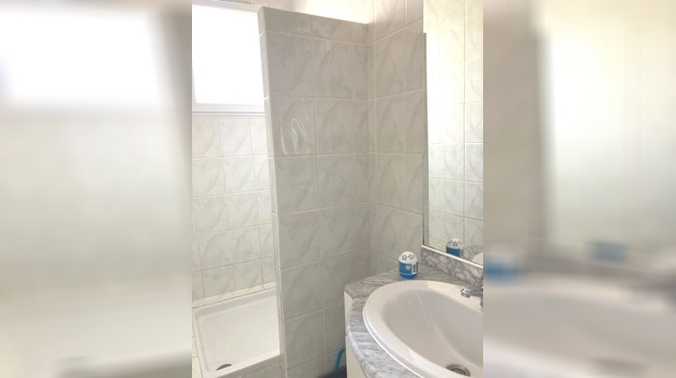 Ma-Cabane - Location Appartement BEZIERS, 23 m²