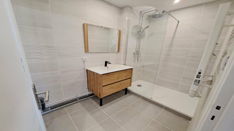 Ma-Cabane - Location Appartement BEZIERS, 60 m²