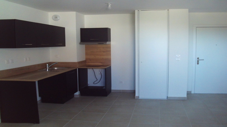 Ma-Cabane - Location Appartement BEZIERS, 42 m²