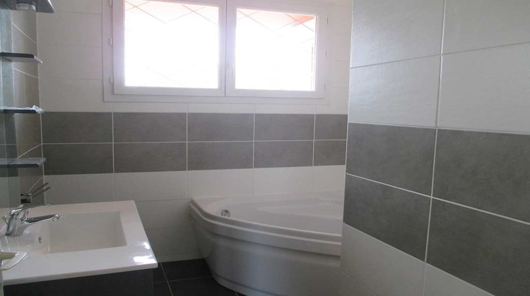 Ma-Cabane - Location Appartement BEZIERS, 82 m²