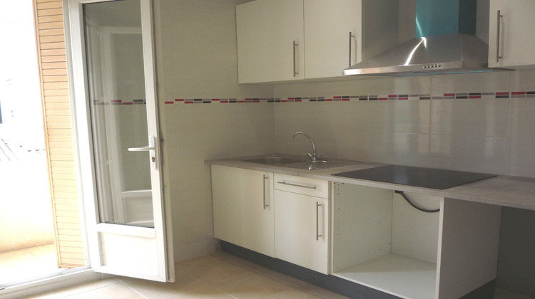 Ma-Cabane - Location Appartement BEZIERS, 53 m²