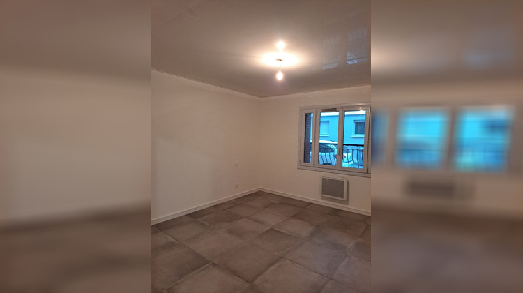 Ma-Cabane - Location Appartement BEZIERS, 76 m²
