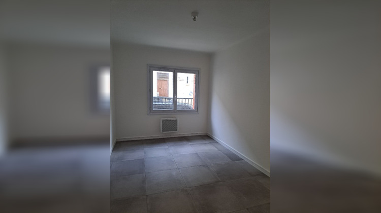 Ma-Cabane - Location Appartement BEZIERS, 76 m²