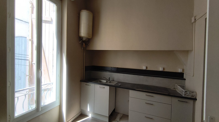 Ma-Cabane - Location Appartement BEZIERS, 25 m²