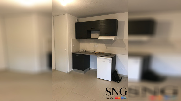 Ma-Cabane - Location Appartement Béziers, 40 m²