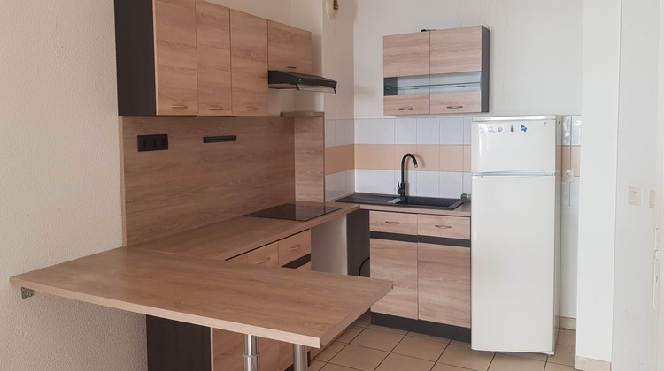 Ma-Cabane - Location Appartement Béziers, 40 m²