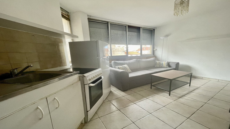 Ma-Cabane - Location Appartement BEZIERS, 33 m²