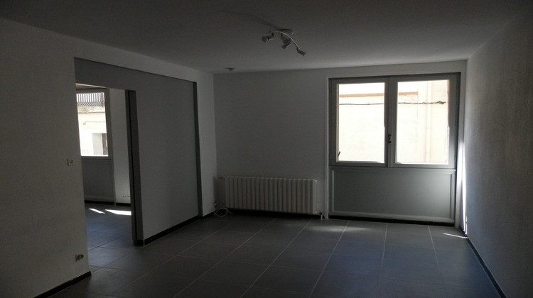 Ma-Cabane - Location Appartement Béziers, 34 m²
