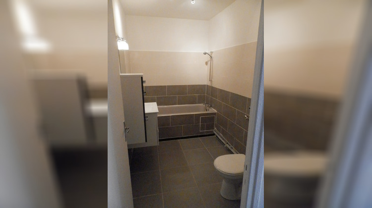 Ma-Cabane - Location Appartement Béziers, 34 m²