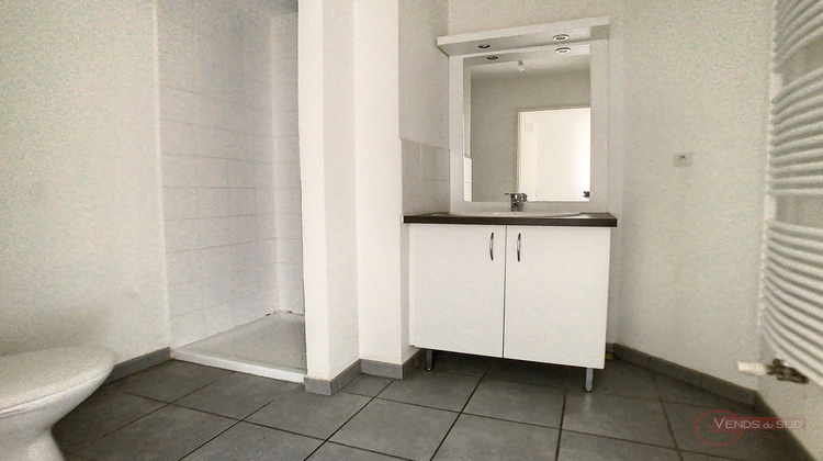 Ma-Cabane - Location Appartement BEZIERS, 30 m²