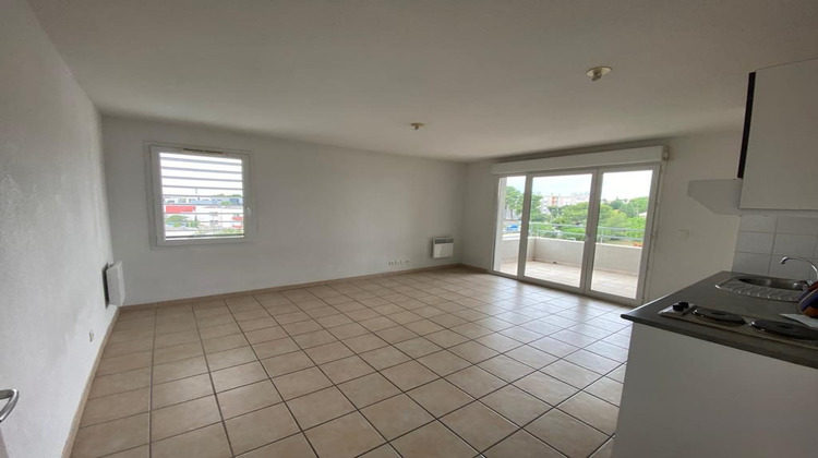 Ma-Cabane - Location Appartement BEZIERS, 40 m²