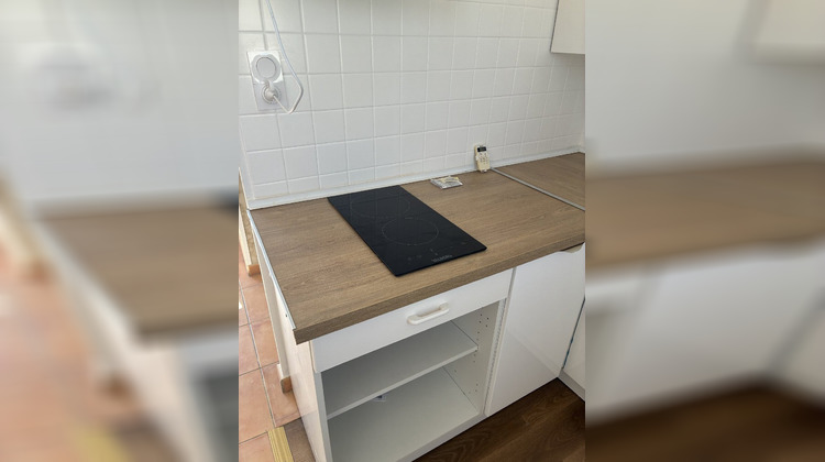Ma-Cabane - Location Appartement BEZIERS, 40 m²