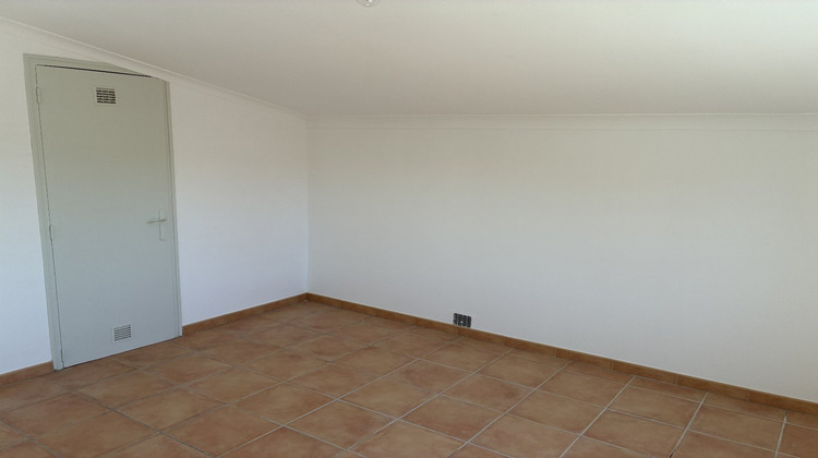 Ma-Cabane - Location Appartement BEZIERS, 40 m²