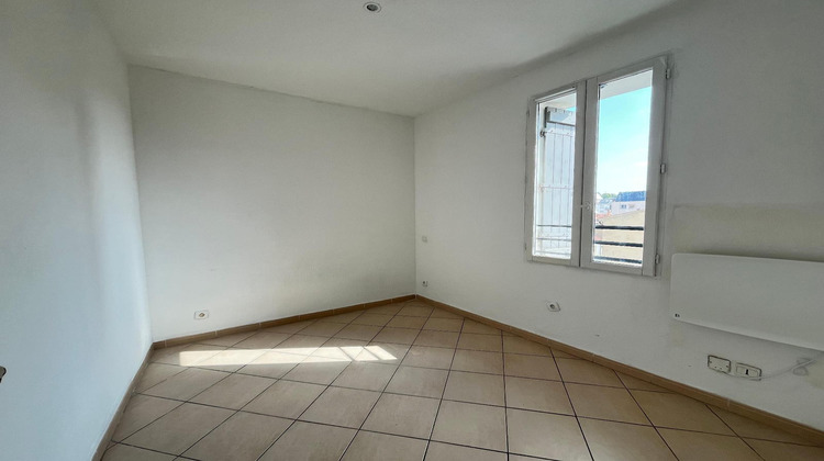 Ma-Cabane - Location Appartement BEZIERS, 26 m²