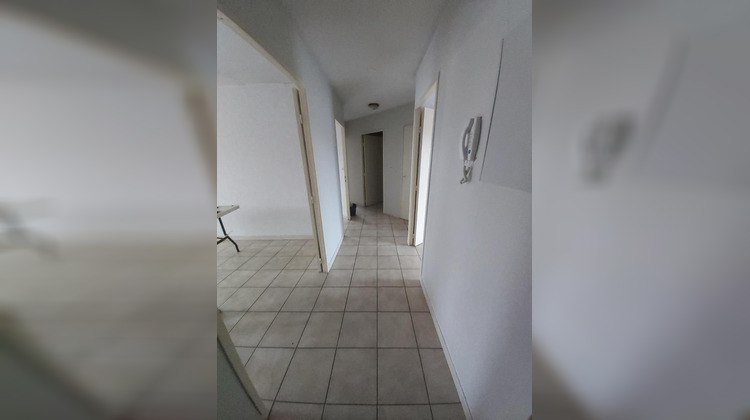 Ma-Cabane - Location Appartement BEZIERS, 67 m²