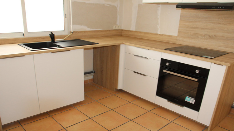 Ma-Cabane - Location Appartement BEZIERS, 70 m²