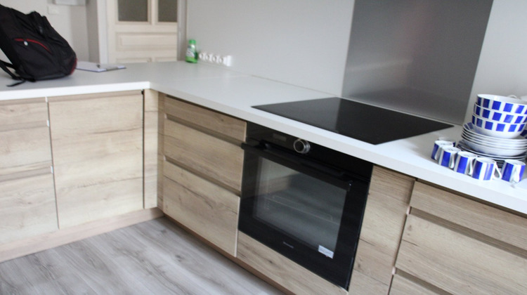 Ma-Cabane - Location Appartement BEZIERS, 67 m²