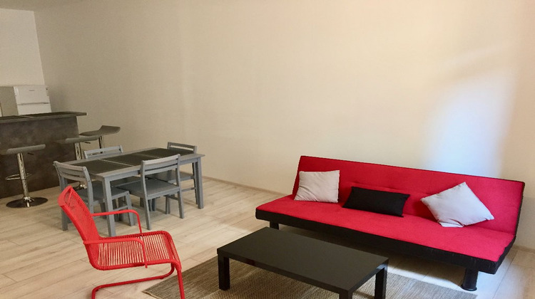 Ma-Cabane - Location Appartement BEZIERS, 76 m²