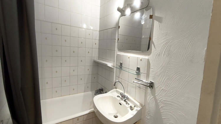 Ma-Cabane - Location Appartement BEZIERS, 40 m²