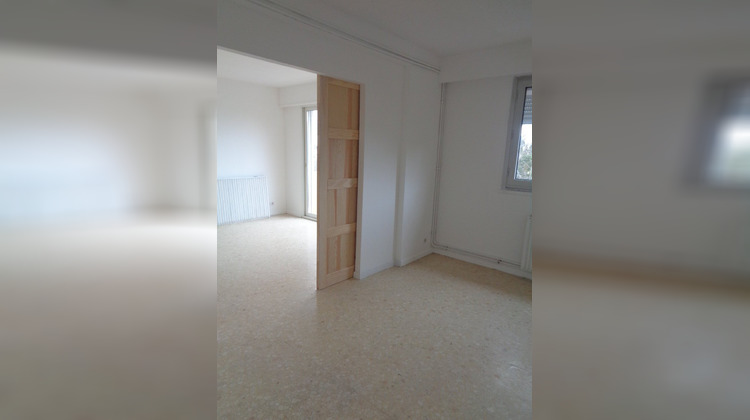 Ma-Cabane - Location Appartement BEZIERS, 64 m²