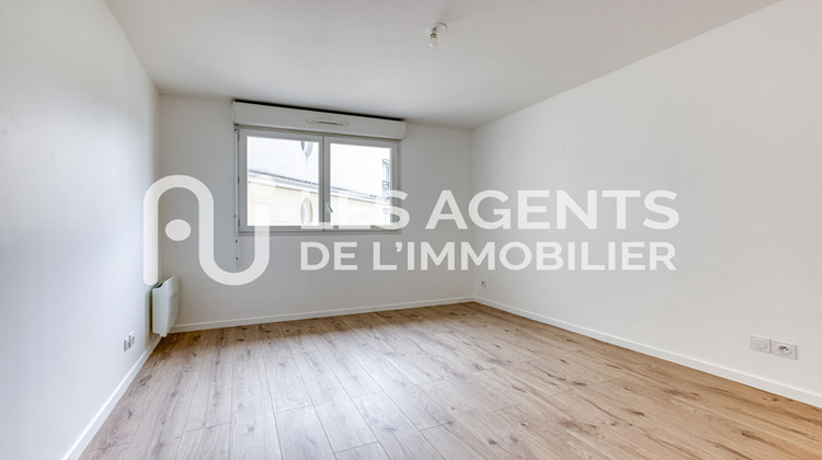 Ma-Cabane - Location Appartement BEZONS, 80 m²