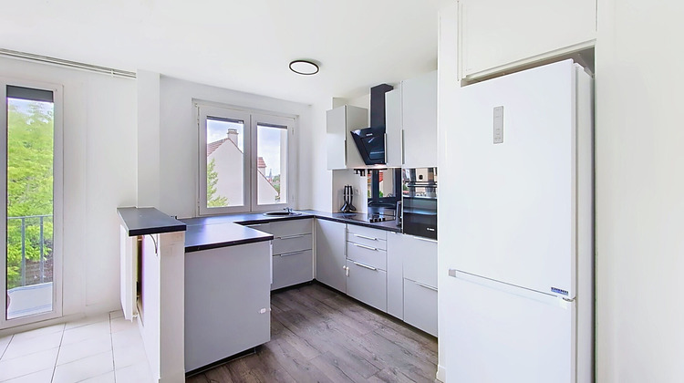Ma-Cabane - Location Appartement BEZONS, 59 m²