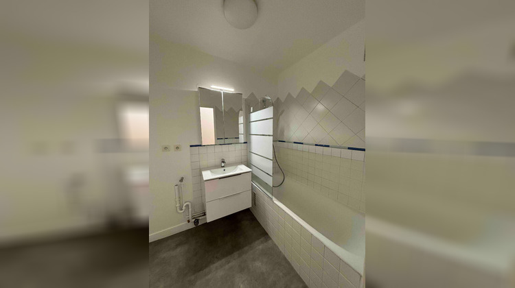 Ma-Cabane - Location Appartement BEZONS, 62 m²
