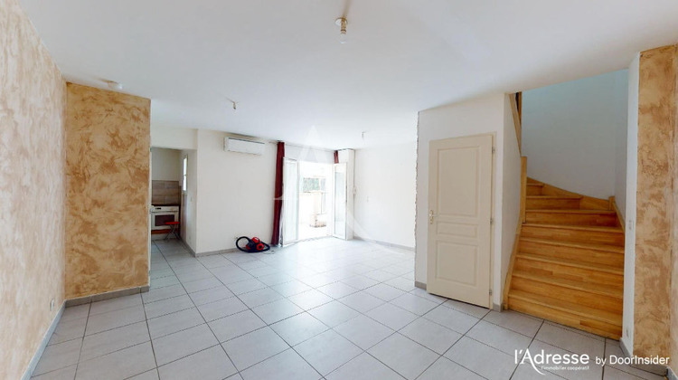 Ma-Cabane - Location Appartement BEZOUCE, 66 m²