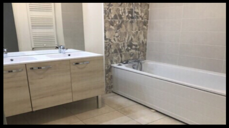 Ma-Cabane - Location Appartement Biganos, 103 m²