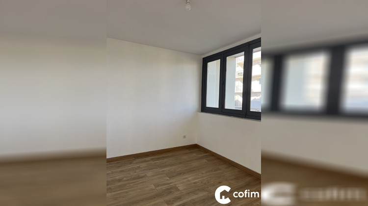 Ma-Cabane - Location Appartement BILLERE, 60 m²