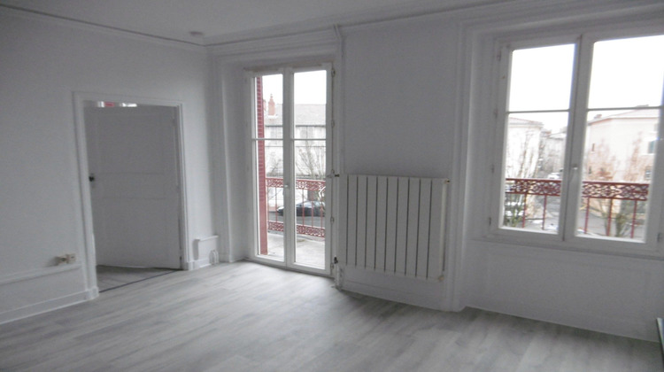 Ma-Cabane - Location Appartement Billom, 46 m²