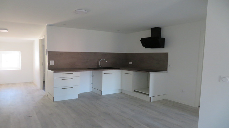 Ma-Cabane - Location Appartement Billom, 54 m²