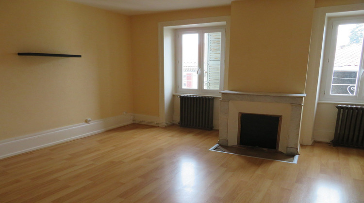 Ma-Cabane - Location Appartement Billom, 80 m²