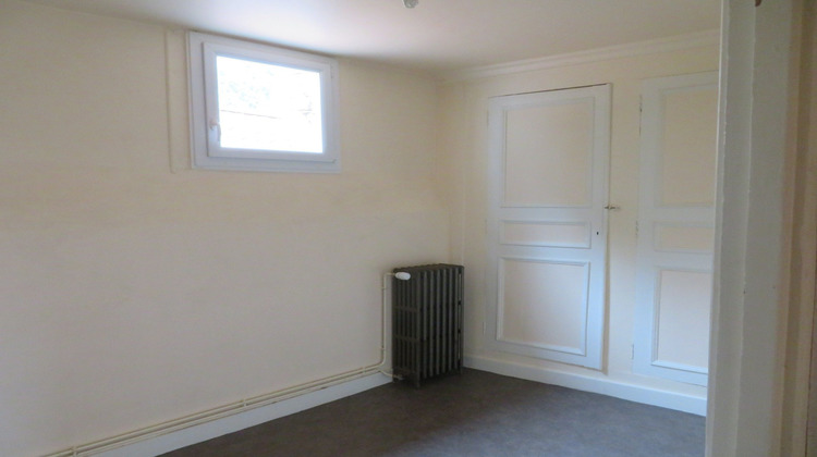 Ma-Cabane - Location Appartement Billom, 80 m²
