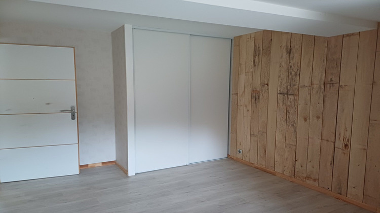 Ma-Cabane - Location Appartement Billom, 51 m²