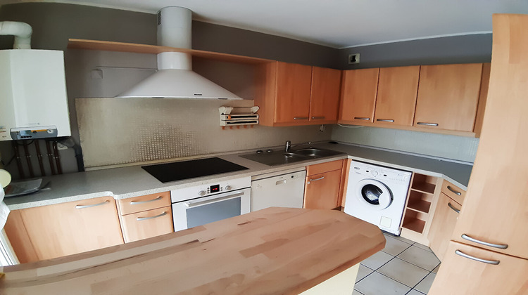Ma-Cabane - Location Appartement BISCHHEIM, 77 m²