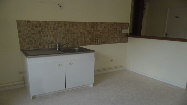 Ma-Cabane - Location Appartement BLAINVILLE-SUR-ORNE, 35 m²