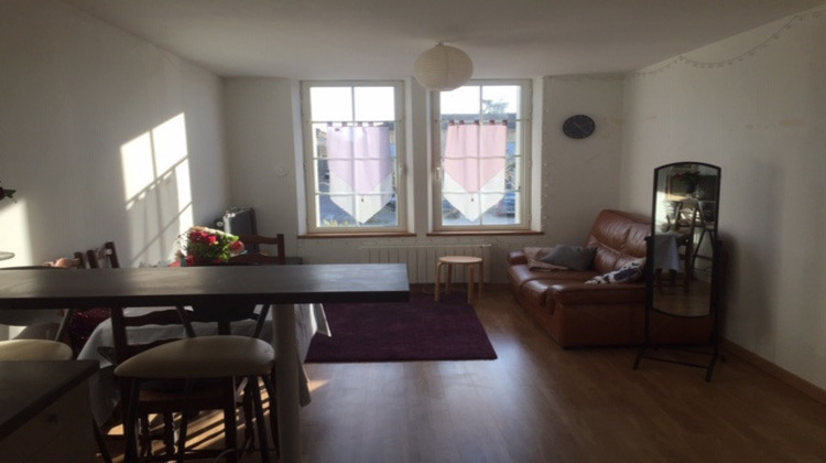 Ma-Cabane - Location Appartement Blasimon, 38 m²