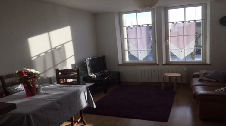 Ma-Cabane - Location Appartement Blasimon, 38 m²
