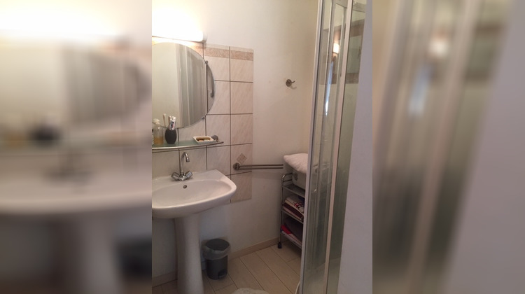 Ma-Cabane - Location Appartement Blasimon, 38 m²