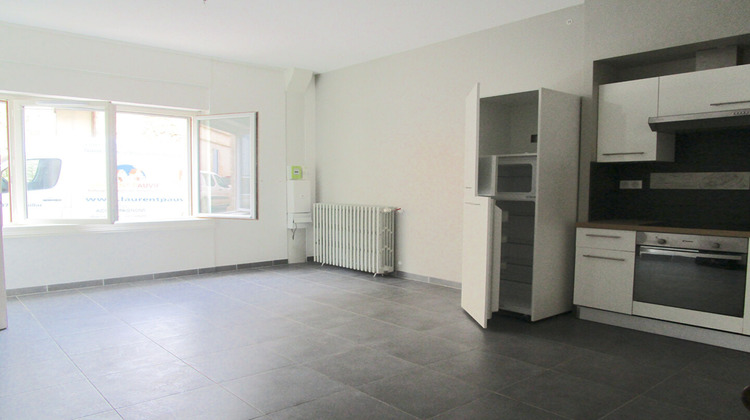 Ma-Cabane - Location Appartement BLAYE, 49 m²