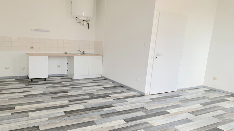 Ma-Cabane - Location Appartement BLAYE, 22 m²