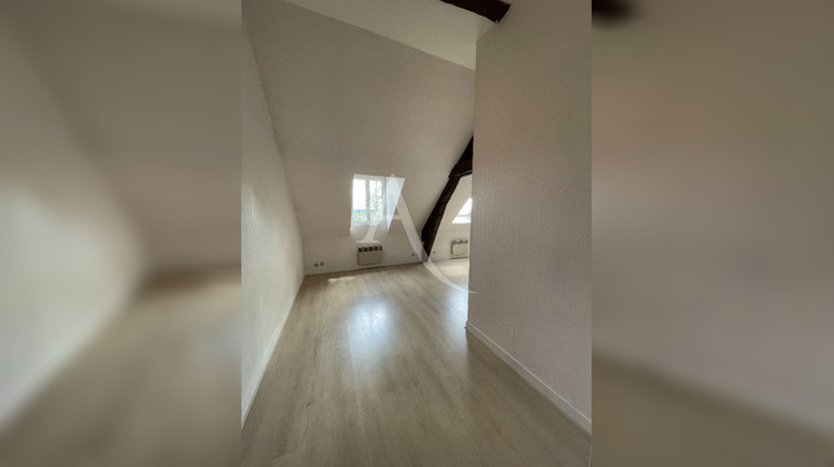 Ma-Cabane - Location Appartement BLOIS, 20 m²