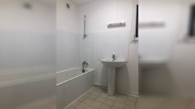 Ma-Cabane - Location Appartement BLOIS, 67 m²